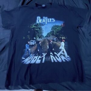 Large vintage beetles shirt